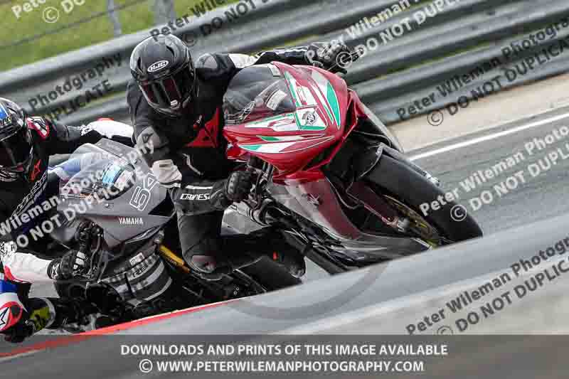 cadwell no limits trackday;cadwell park;cadwell park photographs;cadwell trackday photographs;enduro digital images;event digital images;eventdigitalimages;navarra;no limits trackdays;peter wileman photography;racing digital images;trackday digital images;trackday photos